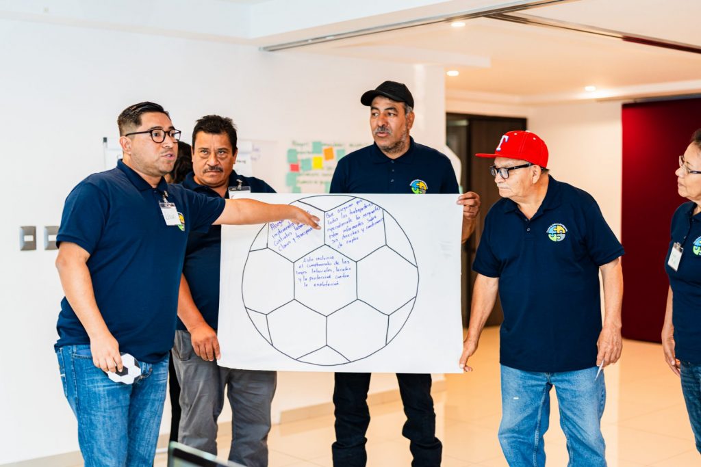 Defendiendo los derechos laborales en el Mundial y más allá
